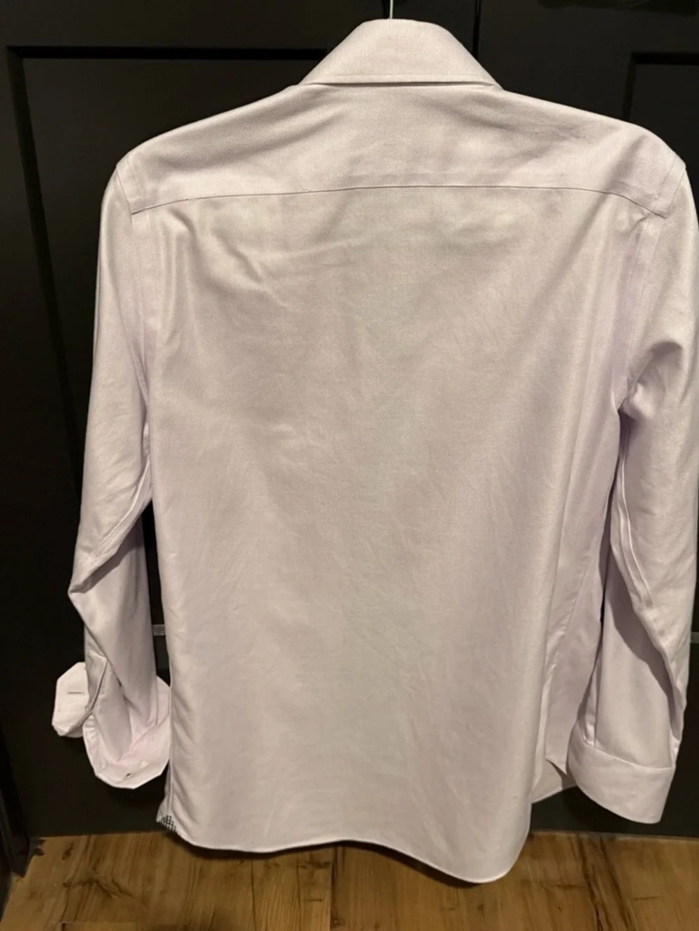 Banana Republic Men’s Light Lavender Dress Shirt - Classic Point Collar